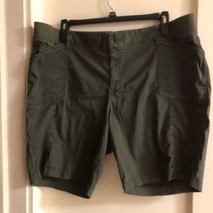 Women’s Bermuda Length “Sonoma” brand Shorts